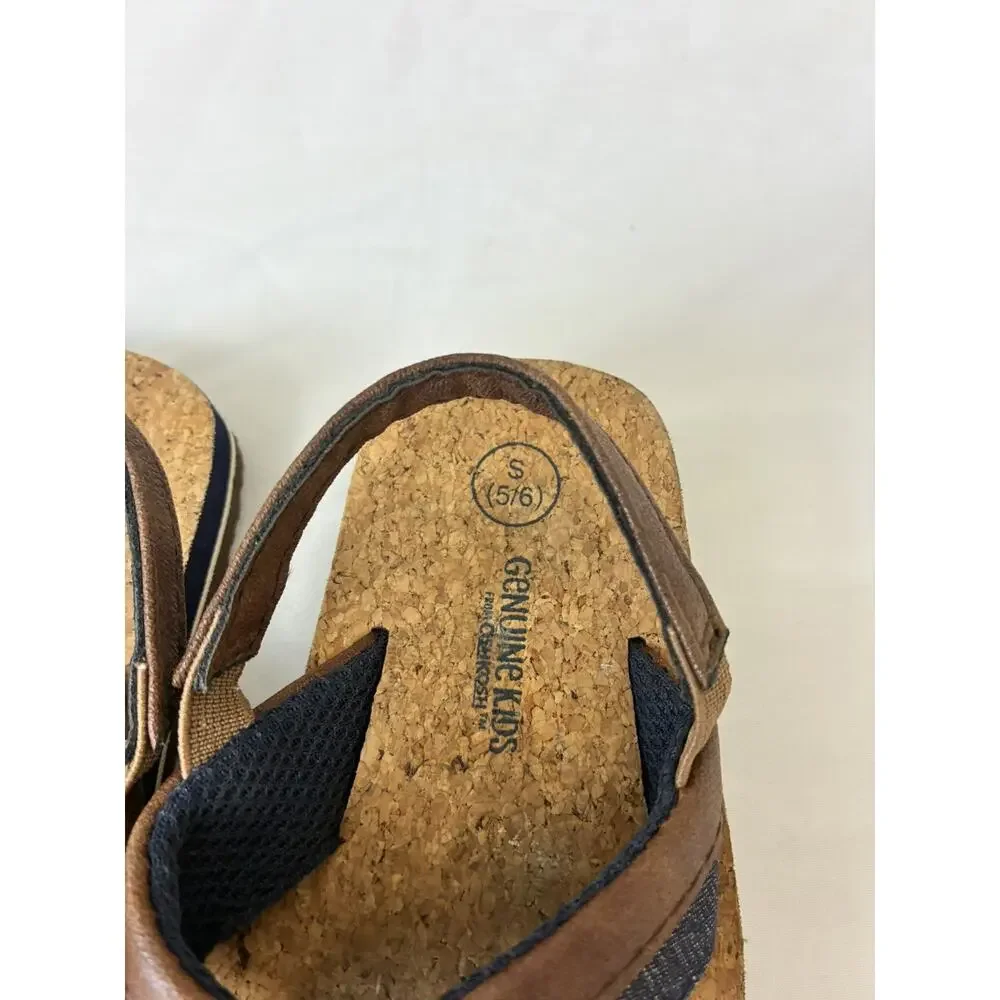 Kids Oshkosh B’gosh Sandals 5/6